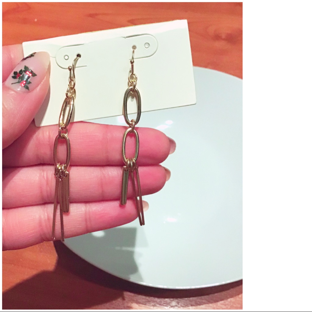 Gold Chain Link Earrings New